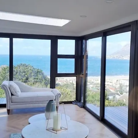 Modern Mountainside Home With Ocean View - Minimal Load Shedding Cape Town Exterior photo