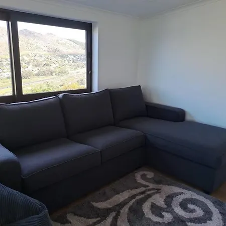 Modern Mountainside Home With Ocean View - Minimal Load Shedding Cape Town Exterior photo