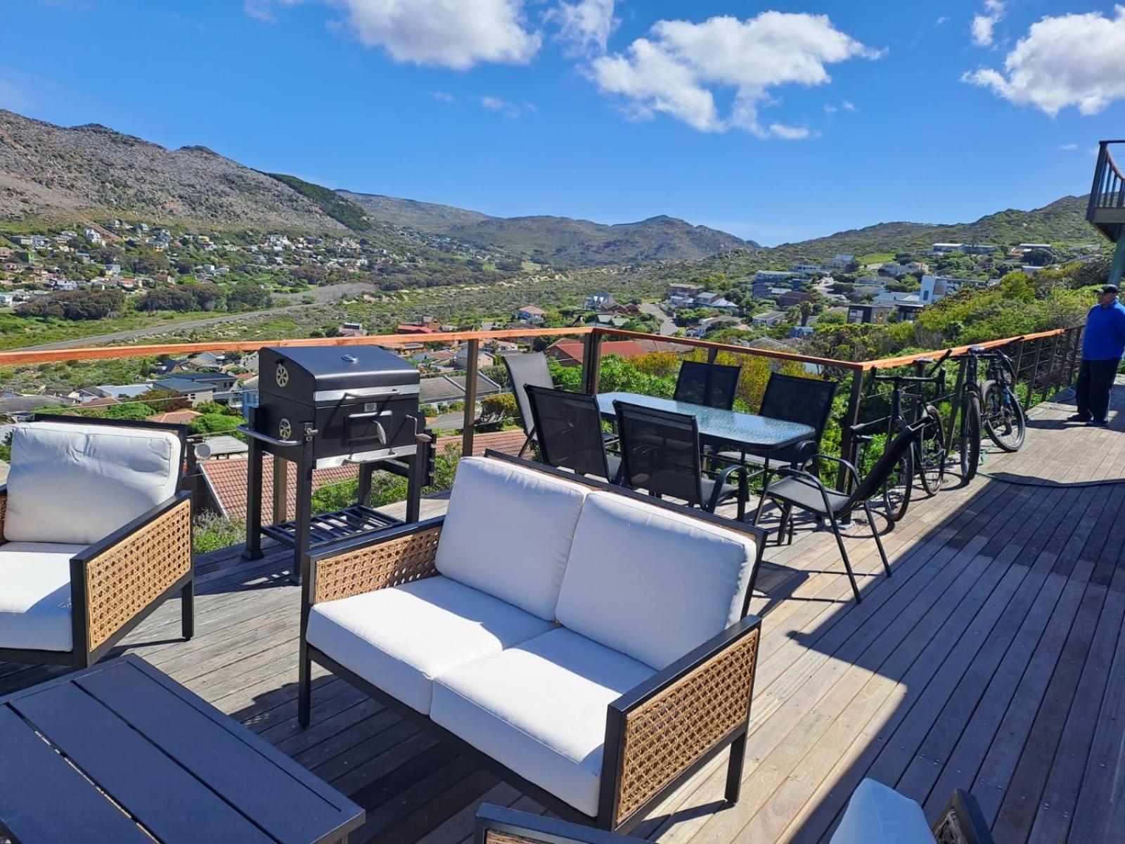 Modern Mountainside With Ocean View - Minimal Load Shedding * Kaapstad